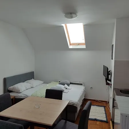 Apartament Marjana *