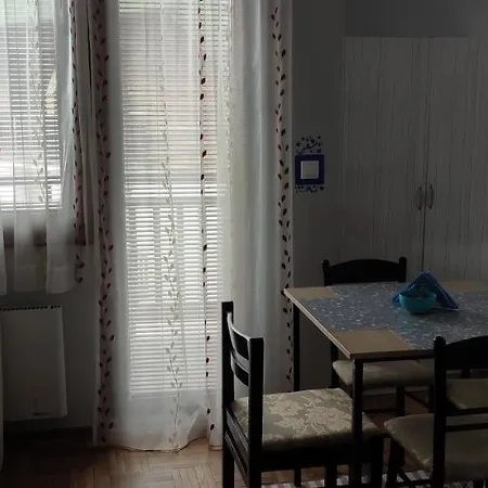 Marjana Apartment *